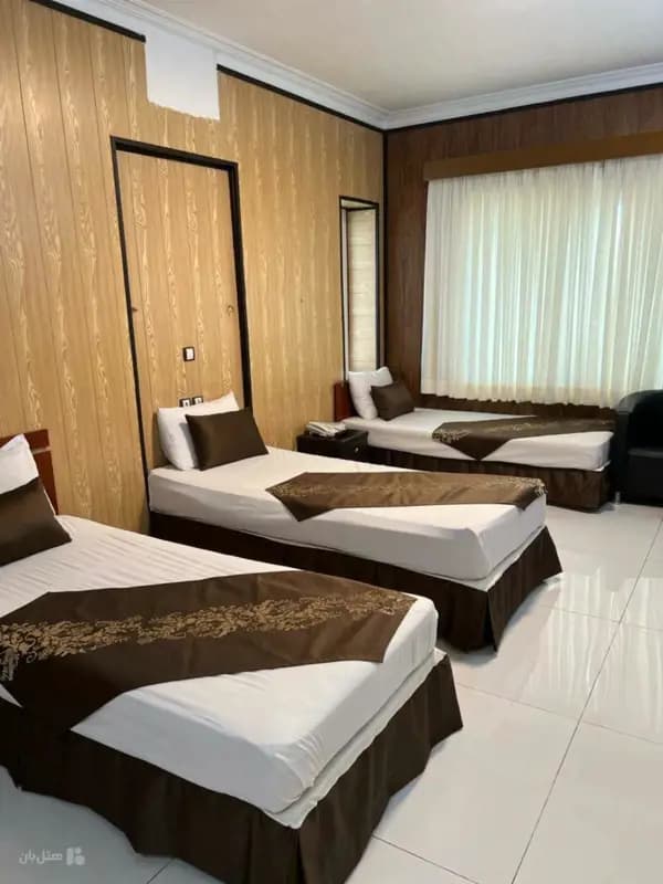 تصویر اتاق سه تخته هتل حافظ تهران اتاق سه تخته مدرن در هتل حافظ تهران