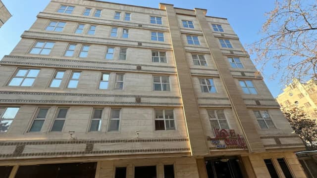 نمای بیرونی هتل پارسه مشهد