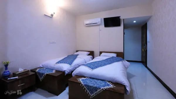 تصویر اتاق دو تخته تویین هتل جام فیروزه اصفهان اتاق دو تخته تویین در هتل جام فیروزه اصفهان