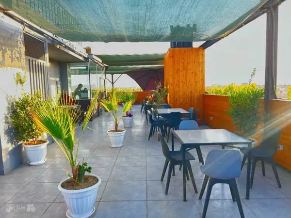 تصویر کافی شاپ هتل زنده رود اصفهان کافی شاپ هتل زنده رود اصفهان