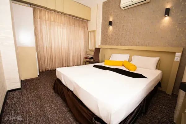 تصویر فضای داخلی اتاق 8 هتل صدف مشهد فضای داخلی اتاق 8 در هتل صدف مشهد