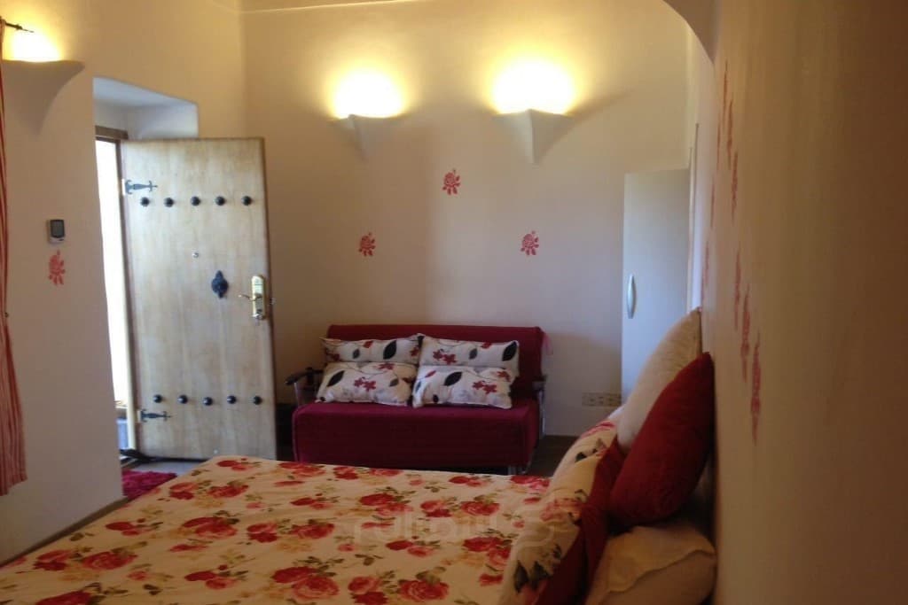 هتل سنتی خانه گل شهمیرزاد هتل سنتی خانه گل شهمیرزاد