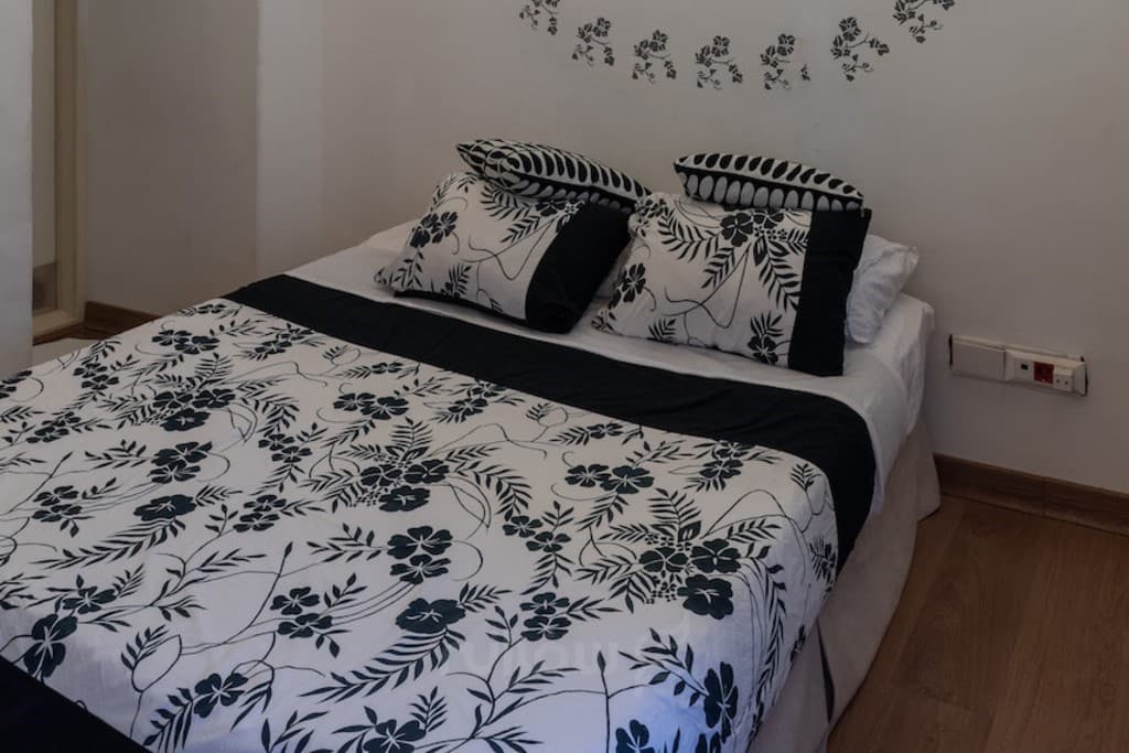 هتل سنتی خانه گل شهمیرزاد هتل سنتی خانه گل شهمیرزاد